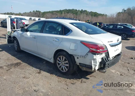 2015 Nissan Altima 2.5/2.5 S/2.5 Sl/2.5 Sv из США, поврежденный, VIN 1N4AL3AP6FC457434